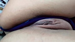 Amateur- dirty slut masturbates her hot juicy vagina Thumb