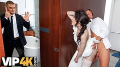 BRIDE4K. Surprise Under Her Dress Thumb