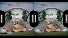 Poison Ivy XXX Cosplay VR - Stunning evil redhead gets her pussy smashed Thumb